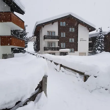 Strahlhorn شقة *