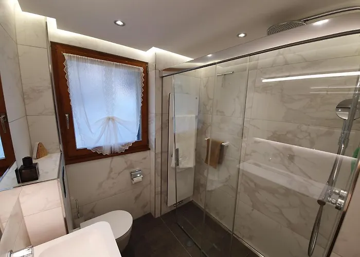 アパート Strahlhorn