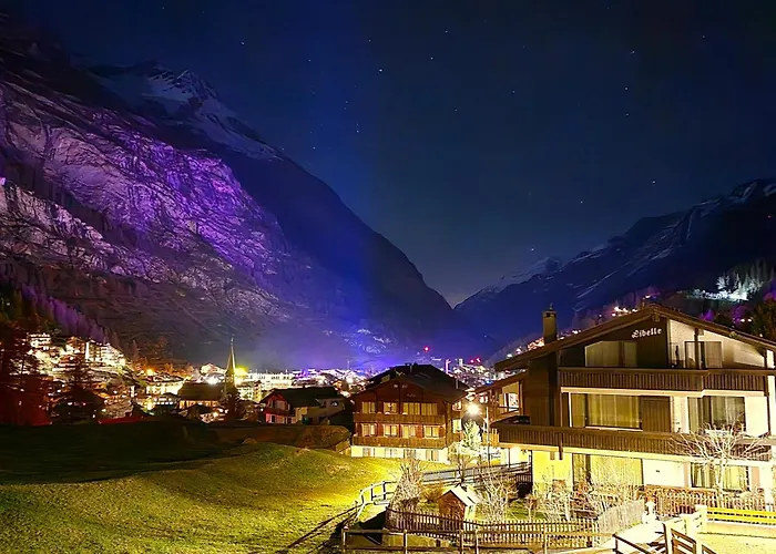 Strahlhorn アパート ツェルマット